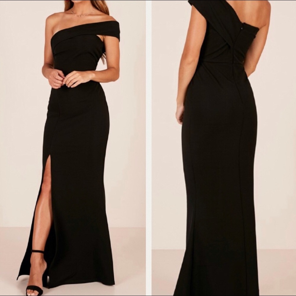 Black Formal Gown One shoulder